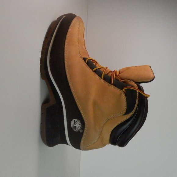 Timberland Leather Two Tone Booties - Picture 10 of 12